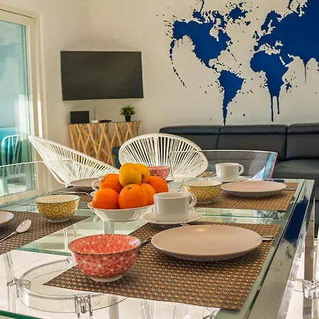Garda Blue Luxury Appartement *