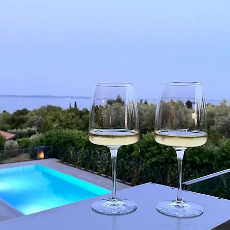 Garda Blue Luxury Appartement