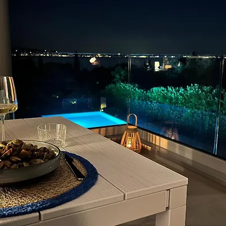 Garda Blue Luxury Appartement *